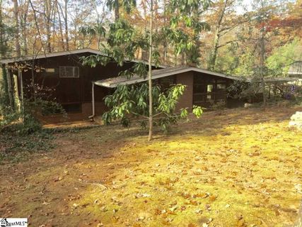 524 Chick Springs Road sold home in Stone Lake Heights, Greenville, SC