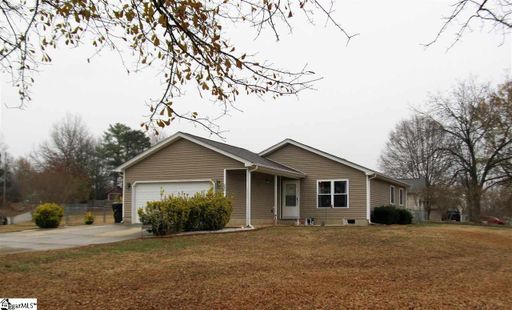 240 Tapp Road sold home in West Acres, Greer, SC