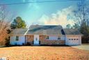 214 Robinwood Lane sold home in Pelzer, SC