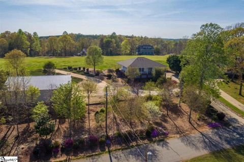 118 Taxiway Avenue sold home in Williamsport, Easley, SC