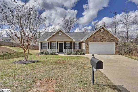 125 Ivy Trellis Court