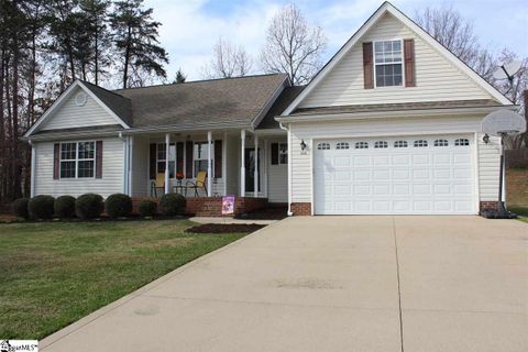 113 Wynette Way