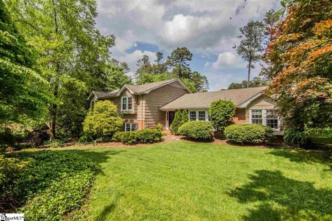512 Maverick Circle