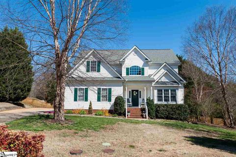 220 Roberts Farm Road sold home in Squires Creek, Simpsonville, SC