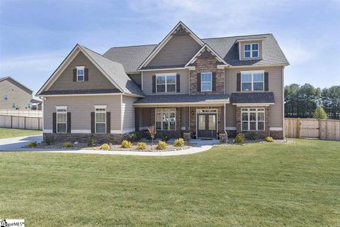 301 Angel Falls Drive sold home in Clear Springs, Simpsonville, SC