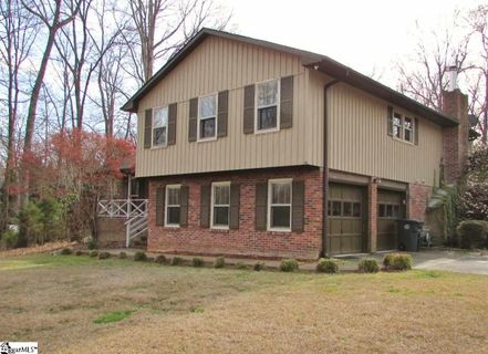 106 Coachman Drive