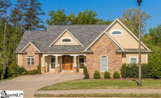 325 Harkins Bluff Drive sold home in Dillard Creek Crossing, Greer, SC