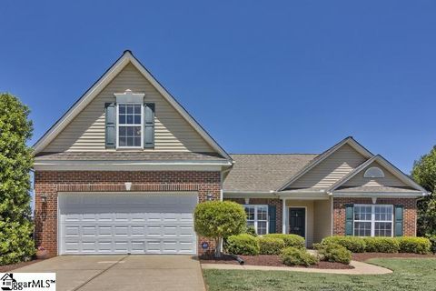 716 Golden Tanager Court