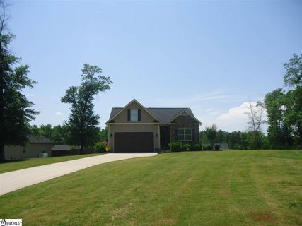 321 Sharon Drive sold home in Sharon Ridge, Greer, SC