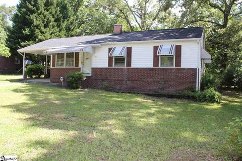 15 Tiffany Drive