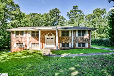310 Vesper Circle