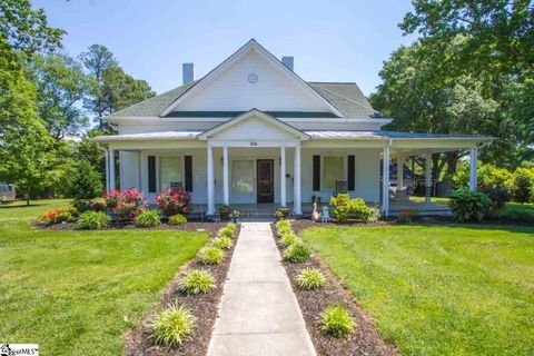 206 N B Street sold home in Northside, Easley, SC