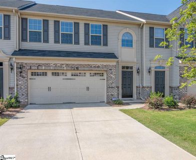 18 Irvington Drive