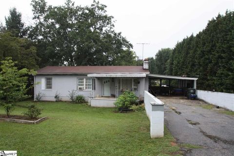 1317 Memorial Drive Extension