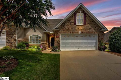 407 Falling Rock Way