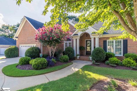 6 Broadstone Court