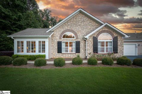 66 Fudora Circle