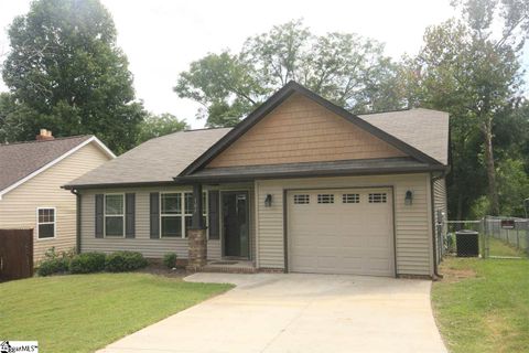 105 Ackley Road