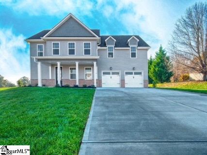 430 Silver Thorne Drive sold home in Blackberry Farms, Wellford, SC