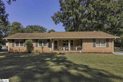 125 Bessie Avenue sold home in Woodland Heights, Greer, SC