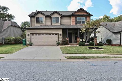 35 Summerdale Drive
