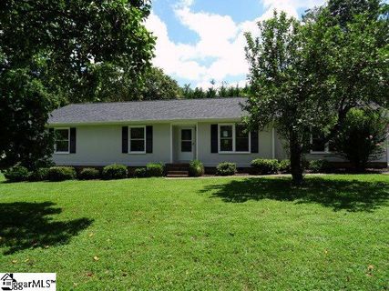 111 Fernande Drive