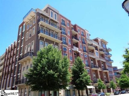 111 E Mcbee Avenue #203