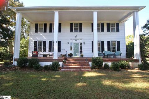 Previously sold for $276,200