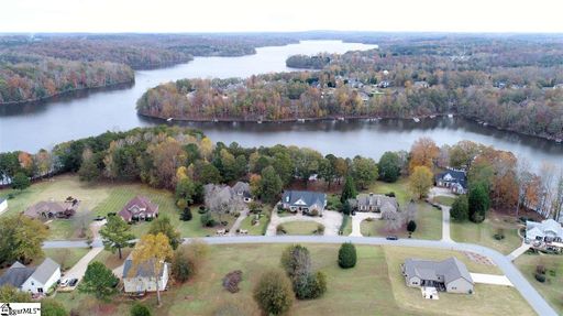 Bass Cove Drive sold home in Waters Edge, Taylors, SC