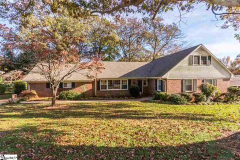 108 Lake Forest Drive sold home in Stone Lake Heights, Greenville, SC