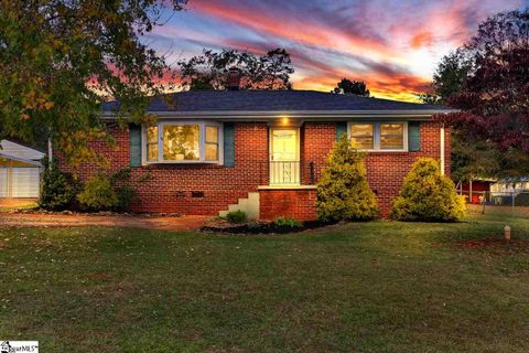 112 Ruby Drive sold home in Highview Acres, Greenville, SC