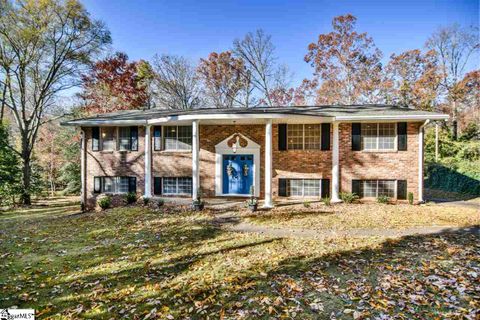 310 Vesper Circle