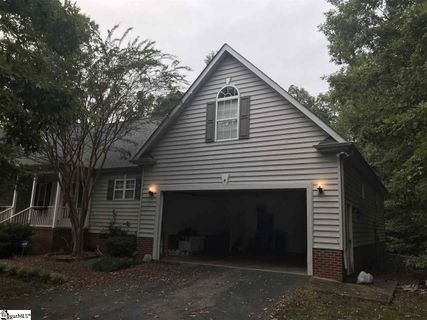 117 E Magill Court sold home in Cameron Woods, Greer, SC