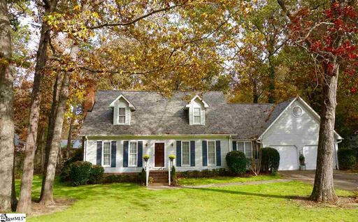18 Angie Drive sold home in Russton Place, Taylors, SC