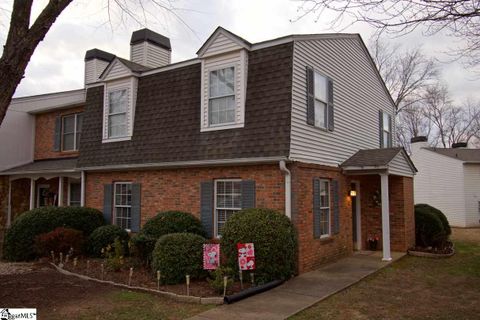 140 Shady Tree Drive