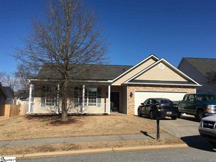 102 Newbern Way