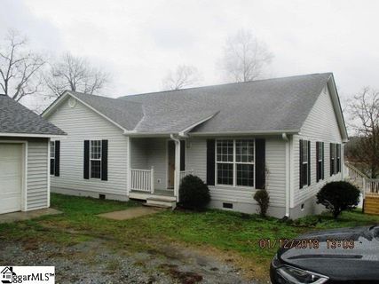350 Harbor Crest Drive sold home in Harbor Crest, Waterloo, SC