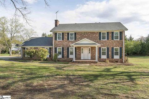 1 Ashburn Place sold home in Pelham Estates, Greenville, SC