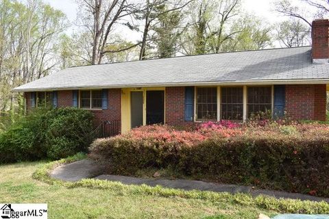 208 Vesper Circle