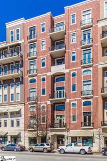 111 E Mcbee Avenue Unit 202