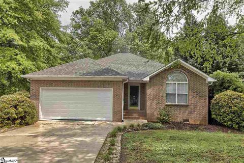 Homes in Woodbridge, Anderson