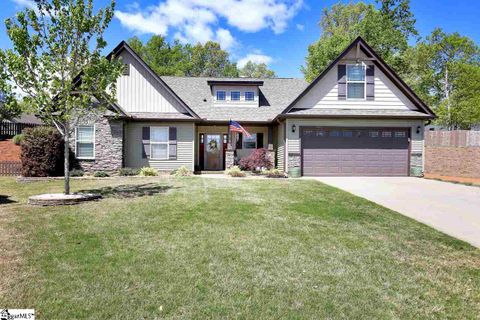 9 Elmcrest Court