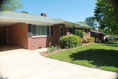6 Vista Drive