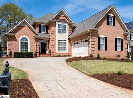 211 Hammetts Glen Way