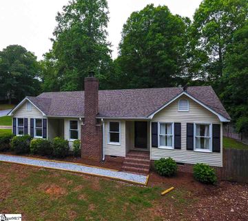 100 Fernande Drive