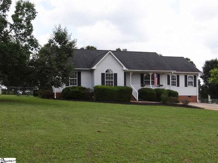 141 Highland Ridge Trail