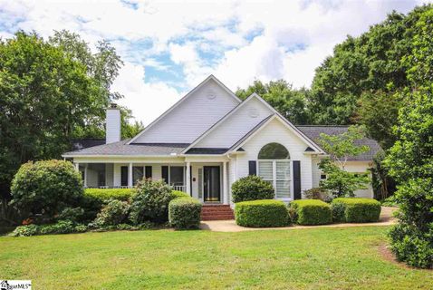 15 Parkcrest Court