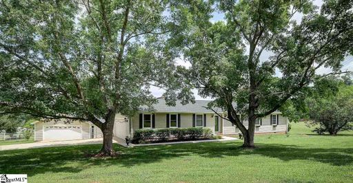 102 Carriage Lane sold home in Colonial Acres, Simpsonville, SC