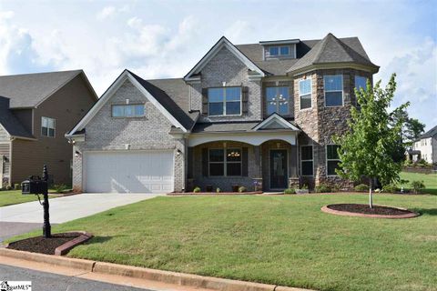 105 Jones Creek Circle
