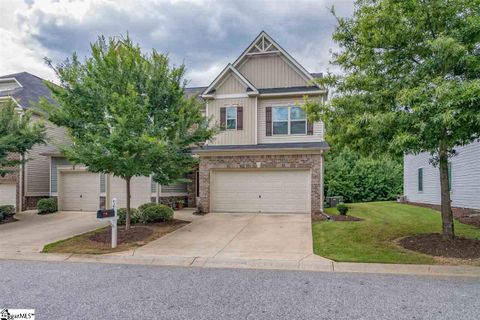 422 Woodbark Court